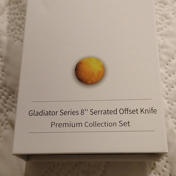 ⚜️ Dalstrong Gladiator Series Chef Knife - Picture 7 of 8